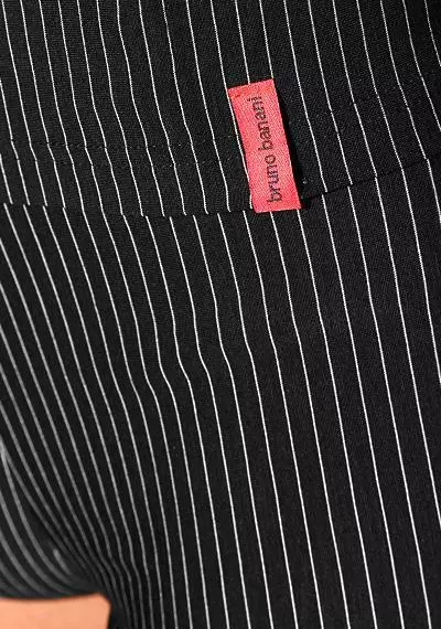 bruno banani Straight Line V-Shirt 2205/1063/712 T-Shirt, Mikrofaser-Stretch, Schwarz, Schwarz-weiß 2 bruno banani Straight Line V-Shirt 2205/1063/712 T-Shirt, Mikrofaser-Stretch, Schwarz, Schwarz-weiß – Bild 2